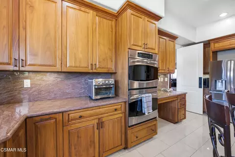 Kitchen - 3490 Trego Ct, Simi Valley, CA 93065 photo 6 of 12