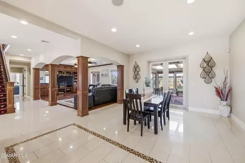 Dining - 3490 Trego Ct, Simi Valley, CA 93065 photo 4 of 5