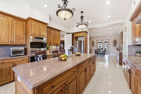Kitchen - 3490 Trego Ct, Simi Valley, CA 93065 photo 5 of 12