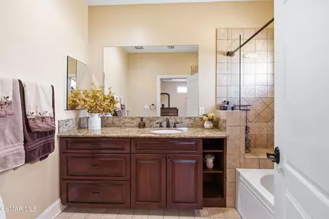 Bath - 3490 Trego Ct, Simi Valley, CA 93065 photo 7 of 8