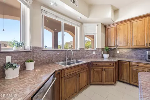 Kitchen - 3490 Trego Ct, Simi Valley, CA 93065 photo 4 of 12