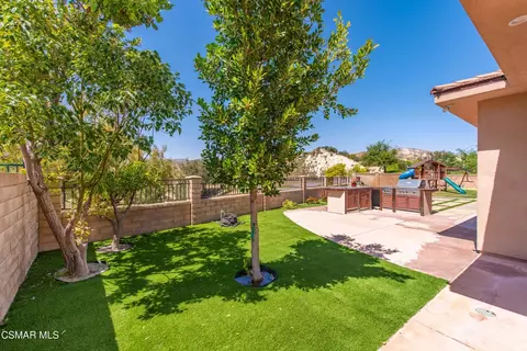 Exterior - 3490 Trego Ct, Simi Valley, CA 93065 photo 5 of 18