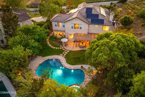 331 Briar Bluff Cir, Thousand Oaks, CA 91360