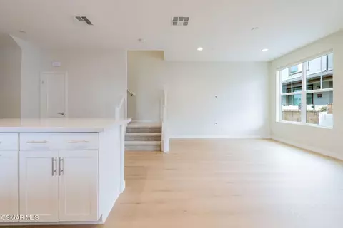 Living - 201 Red Brick Dr #1, Simi Valley, CA 93065 photo 1 of 5