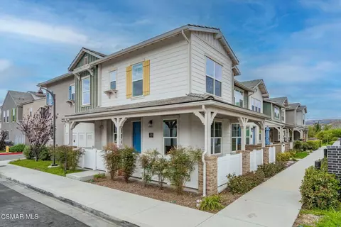 201 Red Brick Dr #1, Simi Valley, CA 93065