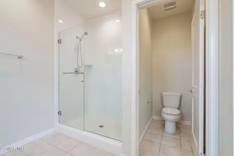 Bath - 201 Red Brick Dr #1, Simi Valley, CA 93065 photo 4 of 5