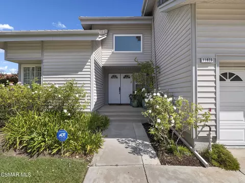 Exterior - 11823 Maple Crest St, Moorpark, CA 93021 photo 2 of 12
