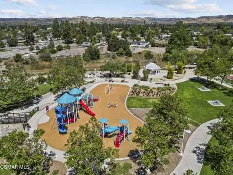 View/Area - 3216 Desert Sage Ct, Simi Valley, CA 93065 photo 2 of 2