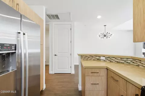 Kitchen - 4541 Colfax Ave #101, Studio City, CA 91602 photo 3 of 3