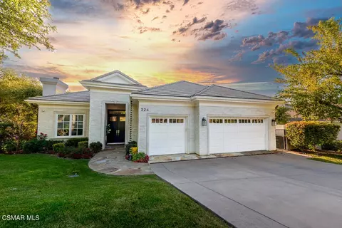 224 Lake Sherwood Dr, Lake Sherwood, CA 91361