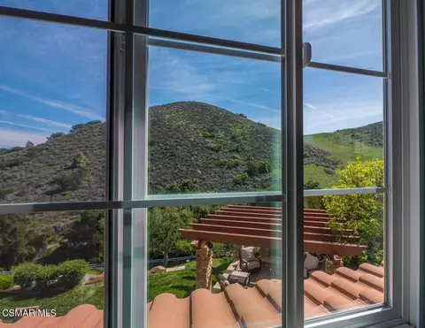 Other - 318 Loire Valley Dr, Simi Valley, CA 93065 photo 7 of 15