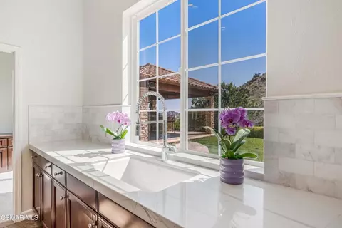 Other - 318 Loire Valley Dr, Simi Valley, CA 93065 photo 2 of 15