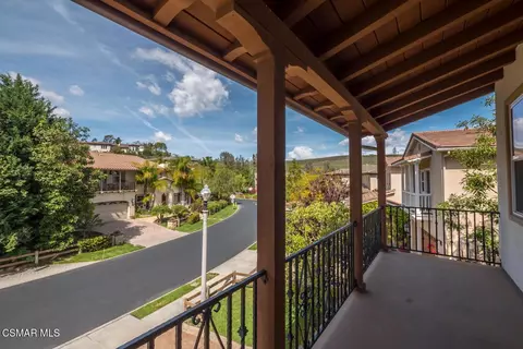 Exterior - 318 Loire Valley Dr, Simi Valley, CA 93065 photo 3 of 9