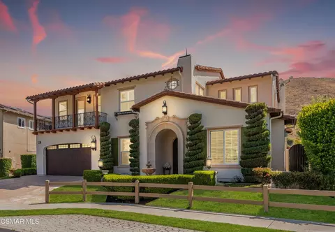 Exterior - 318 Loire Valley Dr, Simi Valley, CA 93065 photo 1 of 9