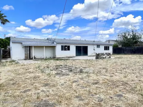 Exterior - 1634 Arcane St, Simi Valley, CA 93065 photo 5 of 7