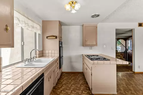 Kitchen - 1163 Sycamore Dr, Simi Valley, CA 93065 photo 5 of 6