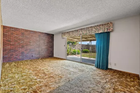 Living - 1163 Sycamore Dr, Simi Valley, CA 93065 photo 1 of 4