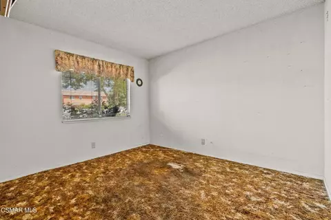 Bedroom - 1163 Sycamore Dr, Simi Valley, CA 93065 photo 1 of 9