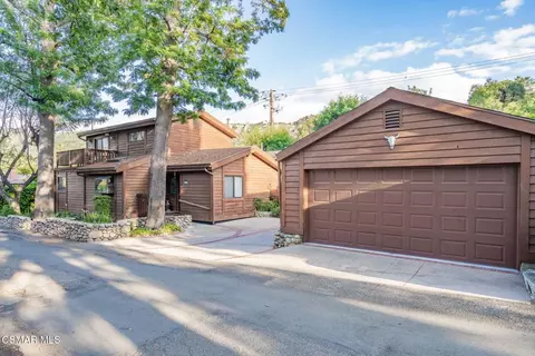 6078 Peppertree Ln, Simi Valley, CA 93063
