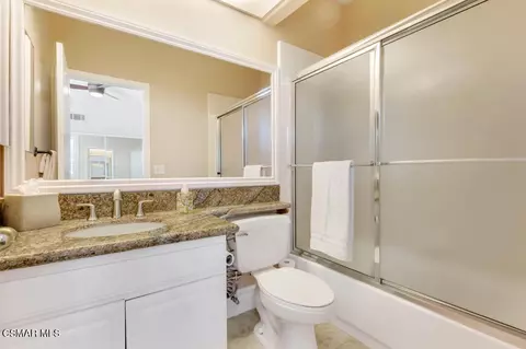 Bath - 3978 Timberridge Rd, Moorpark, CA 93021 photo 5 of 5