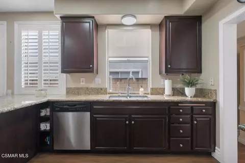Kitchen - 3978 Timberridge Rd, Moorpark, CA 93021 photo 4 of 5
