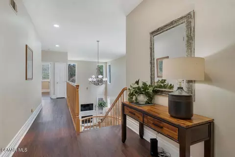 Entry Way - 3978 Timberridge Rd, Moorpark, CA 93021 photo 5 of 8