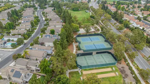 View/Area - 3978 Timberridge Rd, Moorpark, CA 93021 photo 20 of 21
