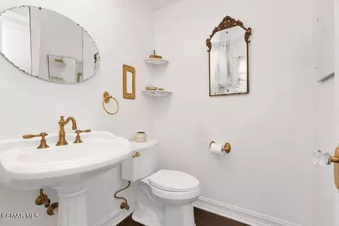 Bath - 1917 Brittany Park Rd, Camarillo, CA 93012 photo 1 of 5