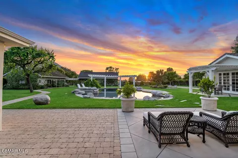 Exterior - 1917 Brittany Park Rd, Camarillo, CA 93012 photo 2 of 26