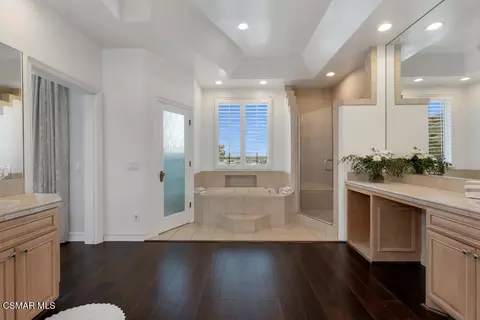 Bath - 1917 Brittany Park Rd, Camarillo, CA 93012 photo 2 of 5
