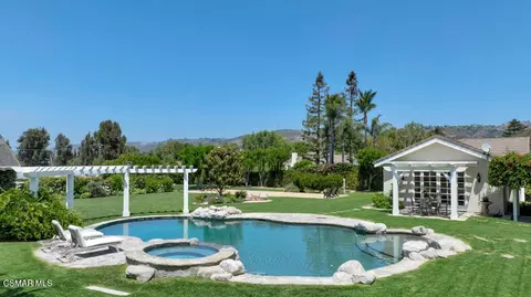 Exterior - 1917 Brittany Park Rd, Camarillo, CA 93012 photo 17 of 26