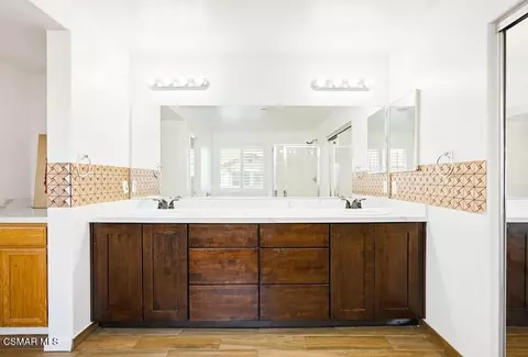 Bath - 1909 Taormina Ct, Riverside, CA 92507 photo 2 of 5