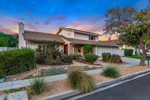 199 W Sidlee St, Thousand Oaks, CA 91360
