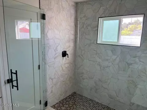 Bath - 93 E Whitney St, Chula Vista, CA 91910 photo 5 of 7