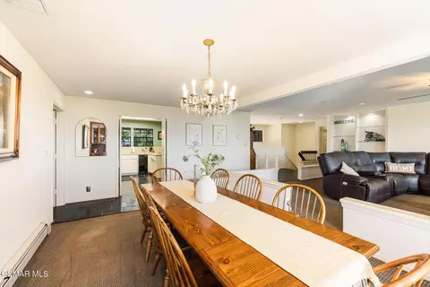 Dining - 1365 Oak Ave, Fillmore, CA 93015 photo 5 of 9