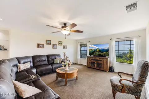 Living - 1365 Oak Ave, Fillmore, CA 93015 photo 9 of 14