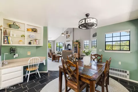 Dining - 1365 Oak Ave, Fillmore, CA 93015 photo 7 of 9