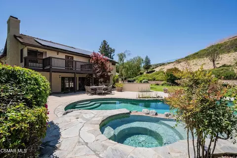 29507 Fountainwood St, Agoura Hills, CA 91301