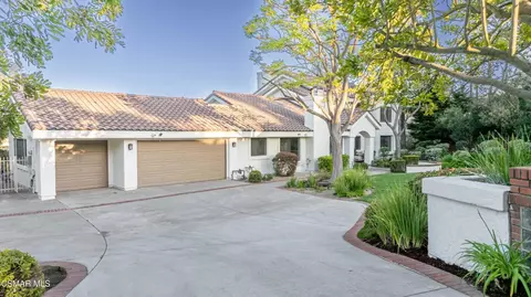 Exterior - 360 Camino De Celeste, Thousand Oaks, CA 91360 photo 1 of 16