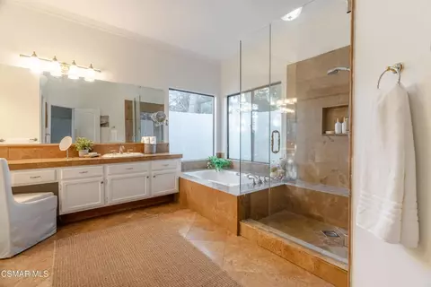 Bath - 360 Camino De Celeste, Thousand Oaks, CA 91360 photo 1 of 5