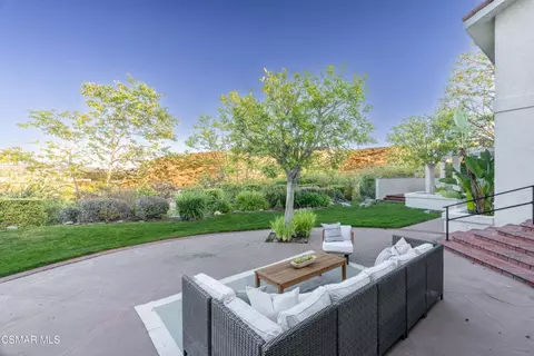 Exterior - 360 Camino De Celeste, Thousand Oaks, CA 91360 photo 9 of 16