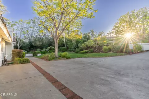 Exterior - 360 Camino De Celeste, Thousand Oaks, CA 91360 photo 16 of 16