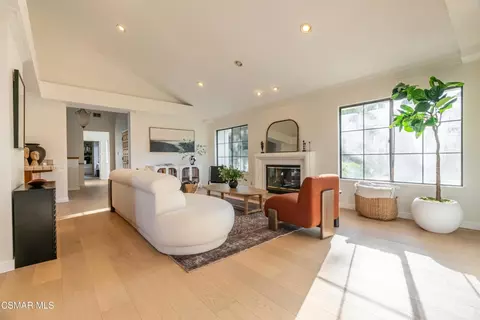 Living - 360 Camino De Celeste, Thousand Oaks, CA 91360 photo 1 of 6