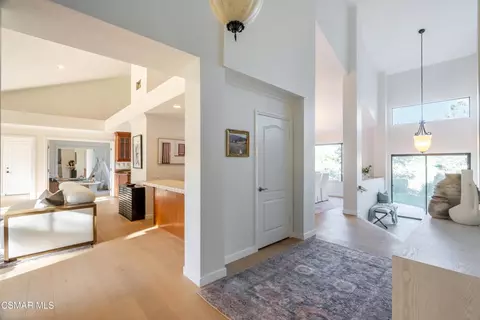 Entry Way - 360 Camino De Celeste, Thousand Oaks, CA 91360 photo 1 of 5