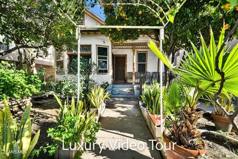 638 N Bunker Hill Ave, Los Angeles, CA 90012