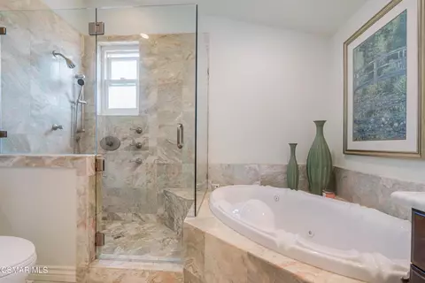 Bath - 351 Buckboard Cir, Simi Valley, CA 93065 photo 3 of 5