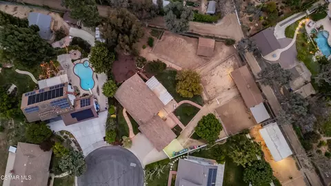 View/Area - 351 Buckboard Cir, Simi Valley, CA 93065 photo 3 of 5