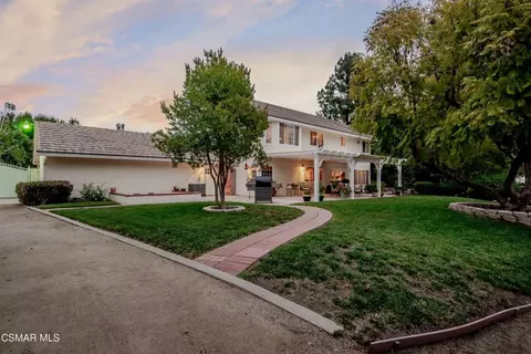 Exterior - 351 Buckboard Cir, Simi Valley, CA 93065 photo 6 of 16