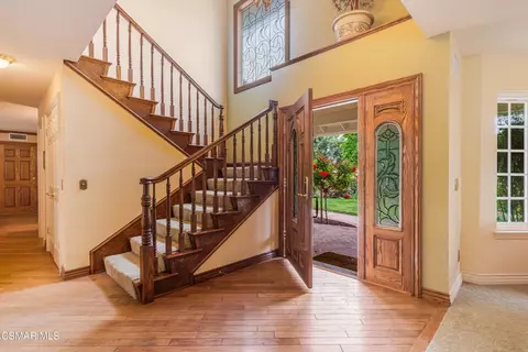 Entry Way - 351 Buckboard Cir, Simi Valley, CA 93065 photo 1 of 3