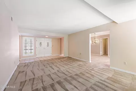 Living - 2830 Dalhart Ave, Simi Valley, CA 93063 photo 3 of 3